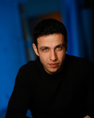 headshot2